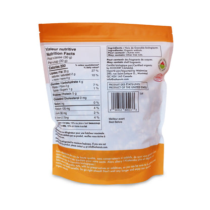 Moitiés de noix de grenoble biologiques